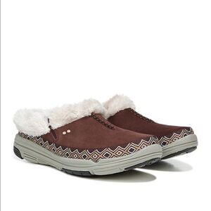 NWT RYKA indoor/outdoor slippers brown